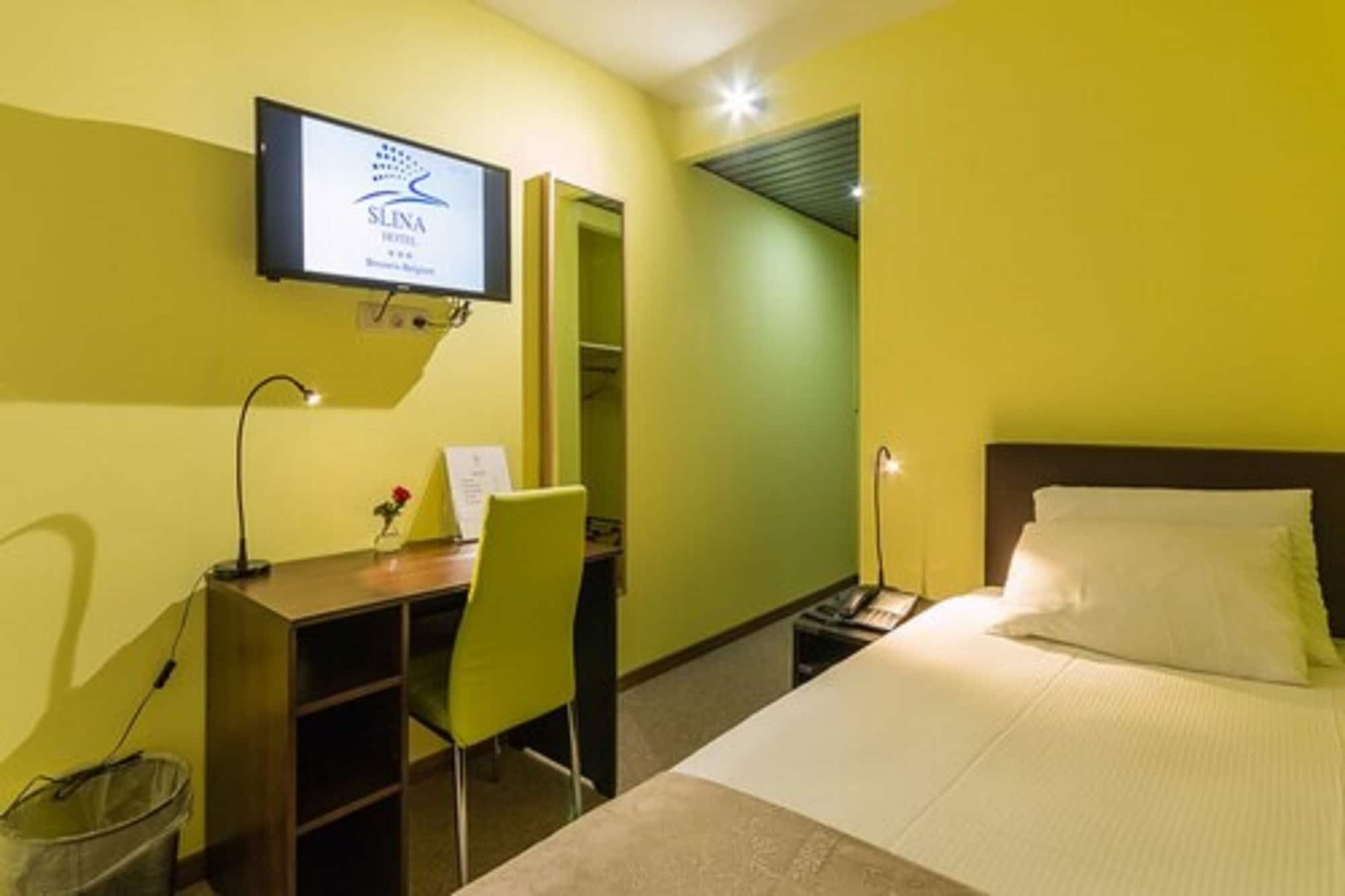 Slina Hotel Brussels Sint-Jans-Molenbeek Exterior photo